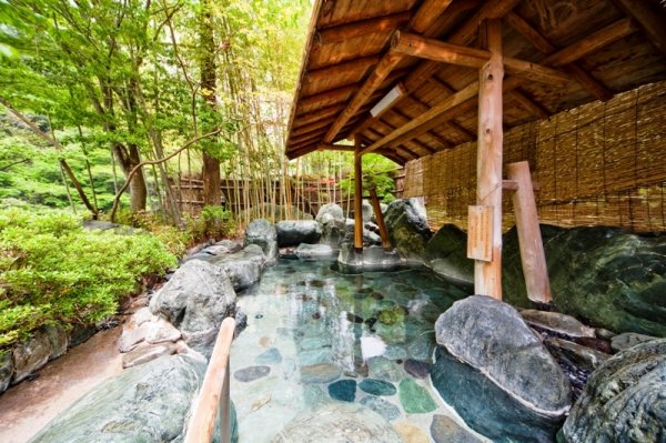 Dünyanın en eski oteli: Nishiyama Onsen Keiunkan